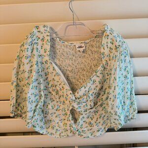 PLACE NATIONALE FLORAL TOP